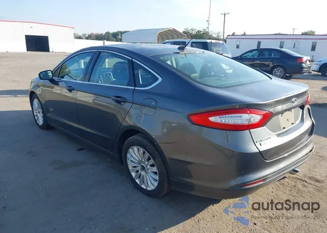 2016 Ford Fusion Energi Se Luxury from USA, damaged, VIN 3FA6P0PU1GR140833